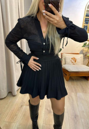 Siyah Pilili Mini Etek