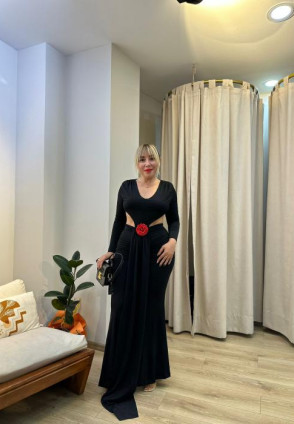 Siyah Gül Detay Maksi Elbise