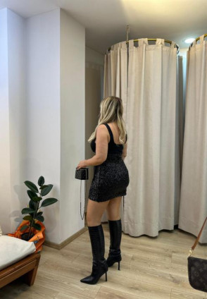 Siyah V Yaka Payetli Mini Elbise