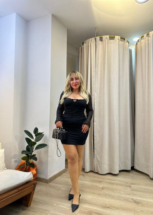 Siyah Kollar Boncuk Payetli Elbise