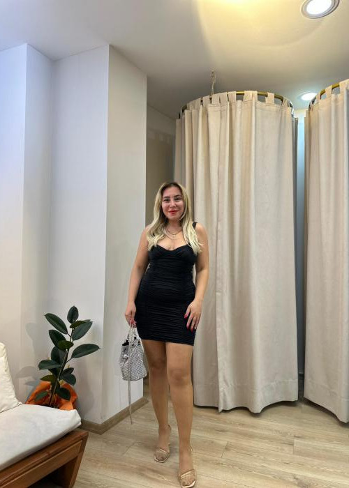 Rossi Siyah Drapeli Elbise