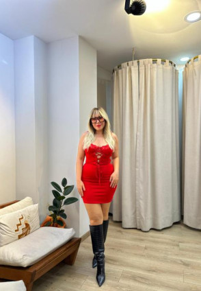 Kırmızı Göğüs Dantel Detay Mini Elbise