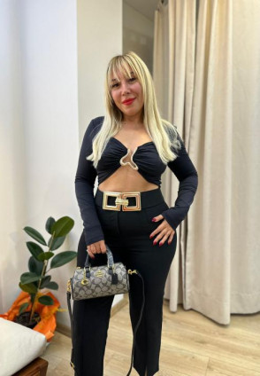 Aksesuar Detaylı Crop Bluz