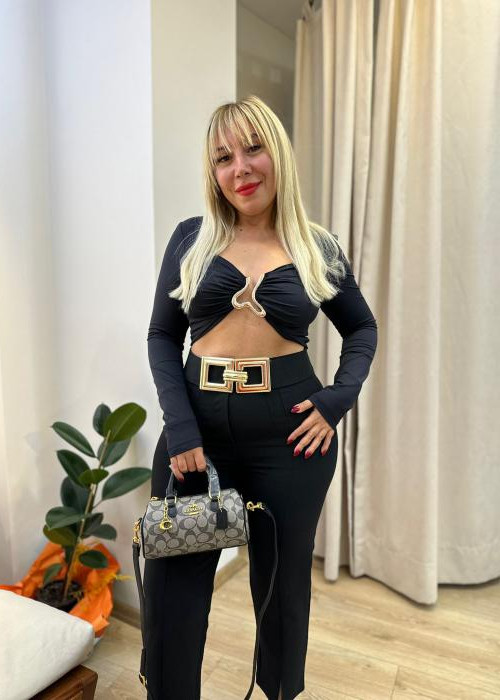 Aksesuar Detaylı Crop Bluz