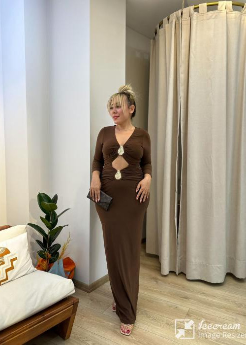 Kahverengi Maksi Yırtmaçlı Özel Gün Elbisesi