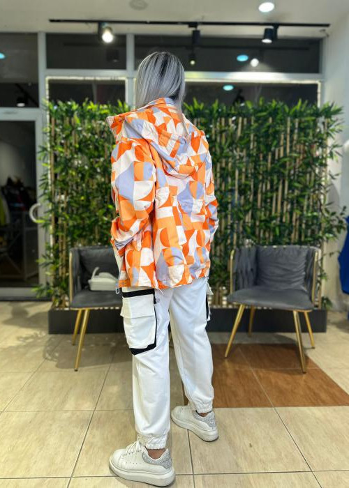Turuncu Kapüşonlu Yağmurluk Ceket