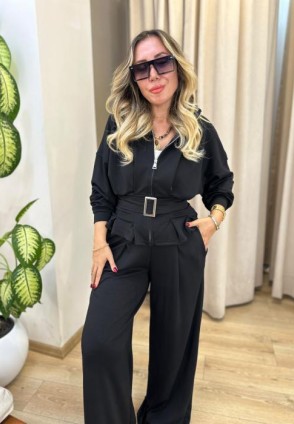 Mia Siyah Takım