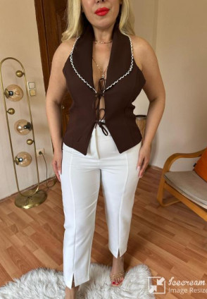 Ekru Paça Detaylı Kumaş Pantolon