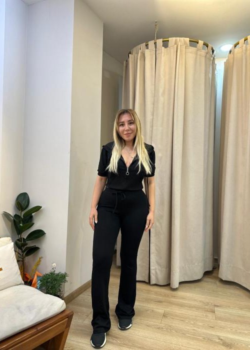 Siyah Kapüşonlu Pantolonlu Takım