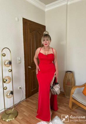 Kırmızı Maksi Yırtmaçlı Abiye Elbise