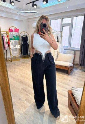 Siyah Kemerli Tensel Kumaş Pantolon