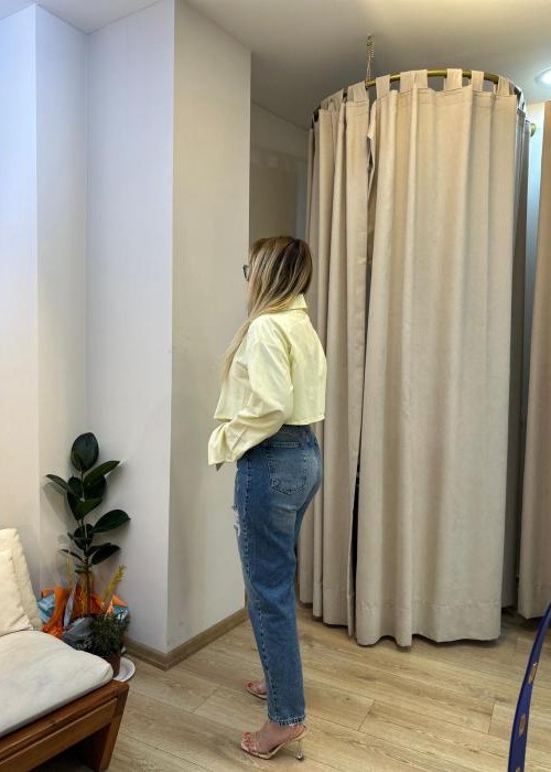 Sarı Piercing Detaylı Tasarım Gömlek