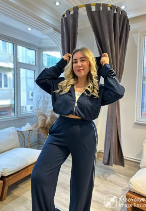 Oyshoo Lacivert Şeritli Takım