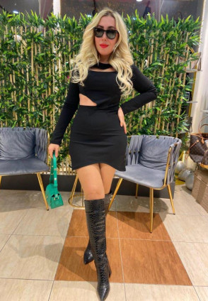 Siyah Bel Dekolteli Mini Elbise