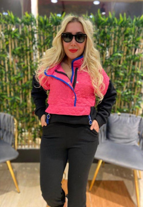 Siyah Kapione Kapüşonlu Sweatshirt