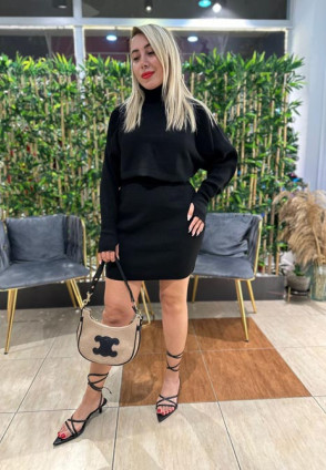 Siyah Triko Mini Etekli Takım