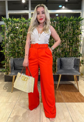 Kırmızı Bol Paça Klasik Kemerli Pantolon