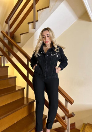 İnci Detay Siyah Taşlanmış Denim Ceket