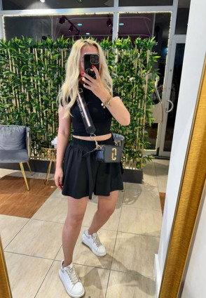 Siyah Şort Etek Spor Takım