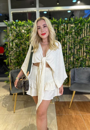 Carla Bej  Şortlu Takım