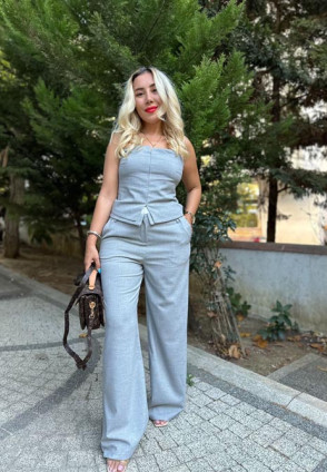 Tasarım Gri Çizgili Pantolonlu Takım