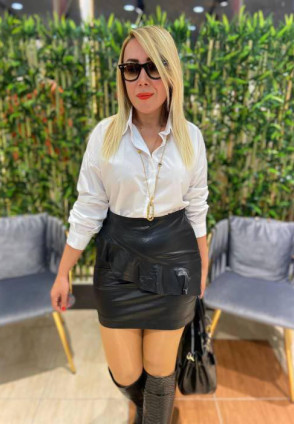 Fırfırlı Mini Deri Etek