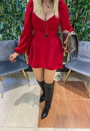 Kırmızı Şortlu Elbise