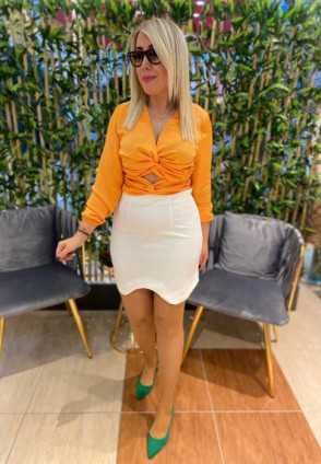 Beyaz Asimetrik Etek