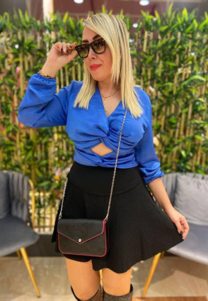 Pencere Detaylı Crop Saks