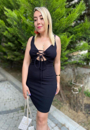 Dilvin Göğüs Bağcıklı Kalem Elbise