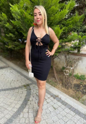 Dilvin Göğüs Bağcıklı Kalem Elbise