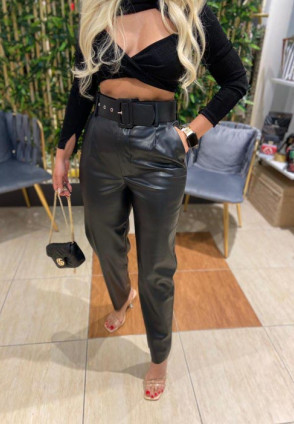 Deri Kemerli Ultra Yüksek Bel Pantolon