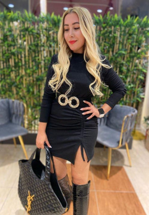 Yanı Büzgülü Yırtmaçlı Elbise Siyah